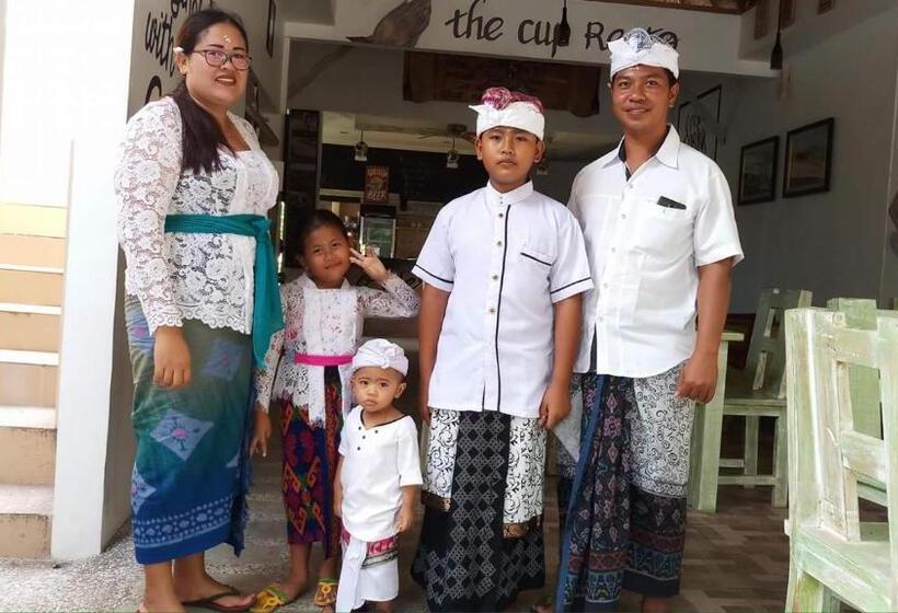 Отель Solaluna Beach Homestay