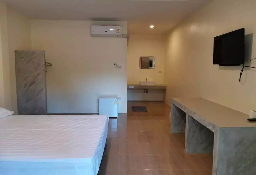 ホテル Terminal 1 Cafe And Resort