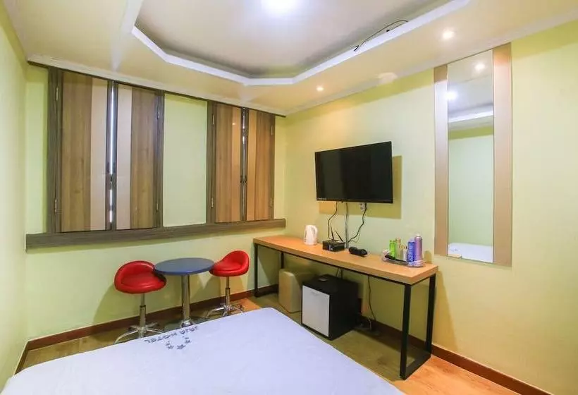 Internet Motel