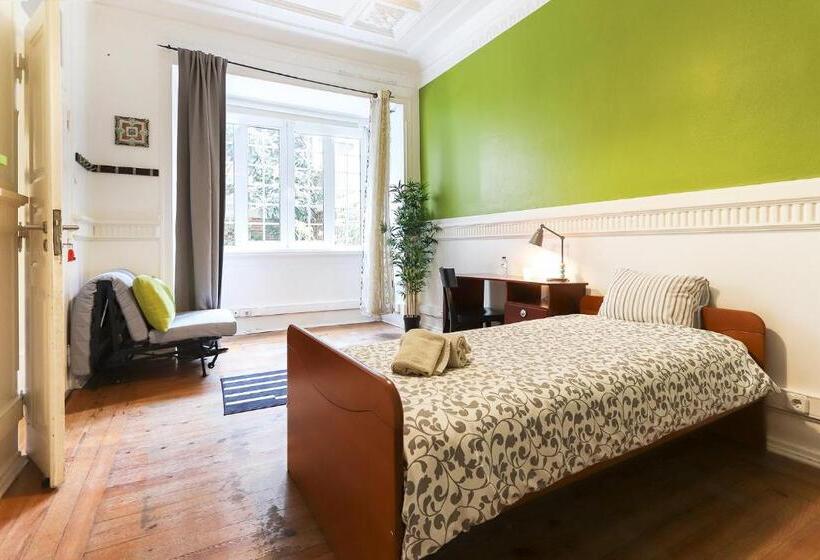 پانسیون Lisbon Garden Flower