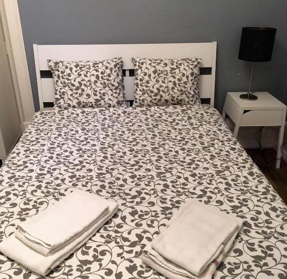 پانسیون Lisbon Garden Flower