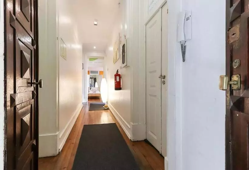 پانسیون Lisbon Garden Flower