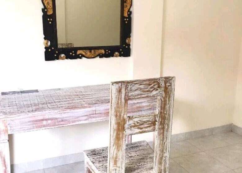 膳宿费 Azalea Homestay & Villa