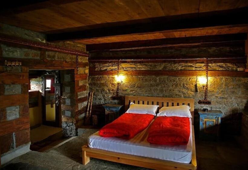 פנסיון The Sonaugi Homestead