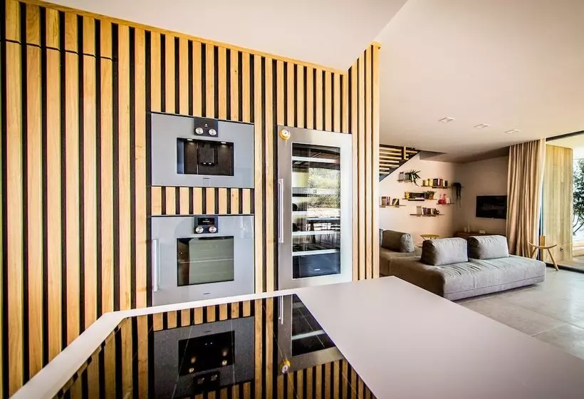 Casa Lilia  Park Lucia
