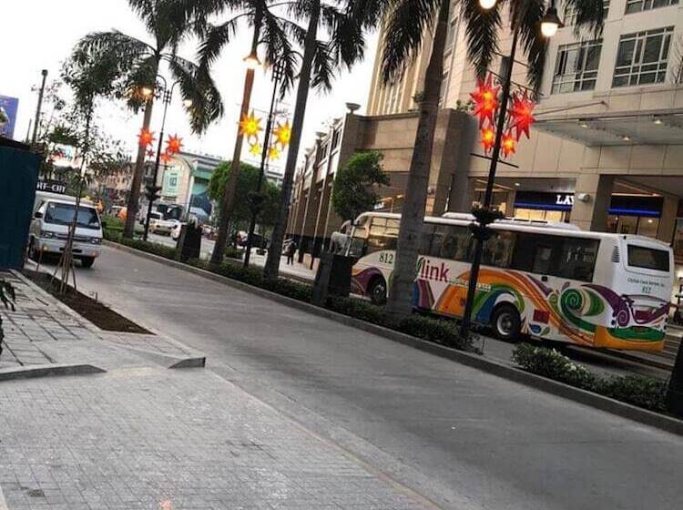 Favila Condotel Unit At 101 Newport Boulevard