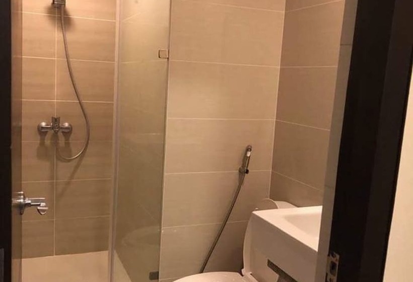 Favila Condotel Unit At 101 Newport Boulevard