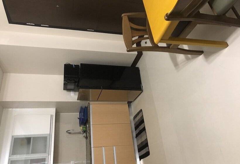 Favila Condotel Unit At 101 Newport Boulevard