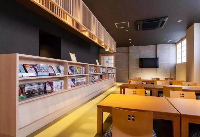 カプセルホテル Y S Cabin&hotel Naha Kokusai Street