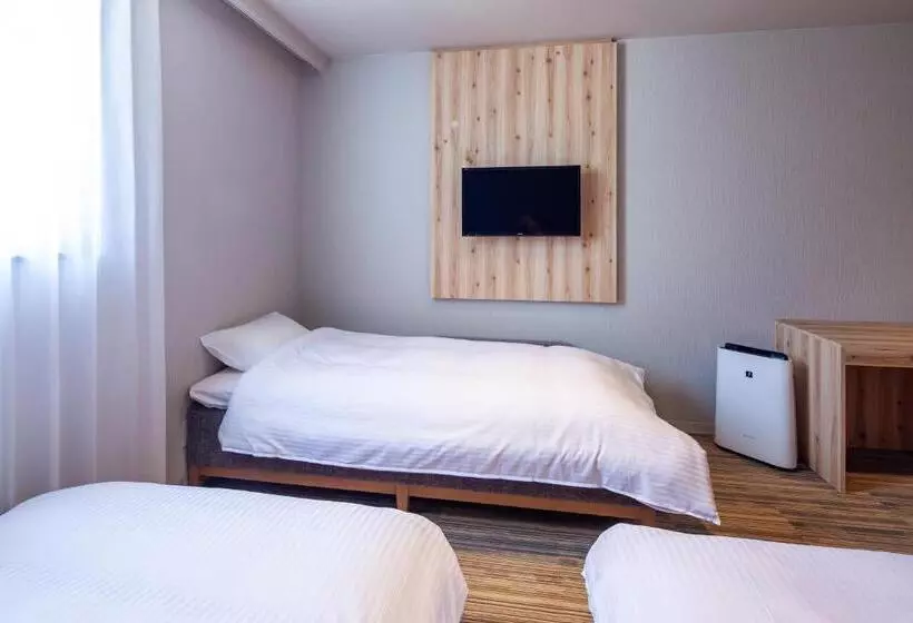 カプセルホテル Y S Cabin&hotel Naha Kokusai Street