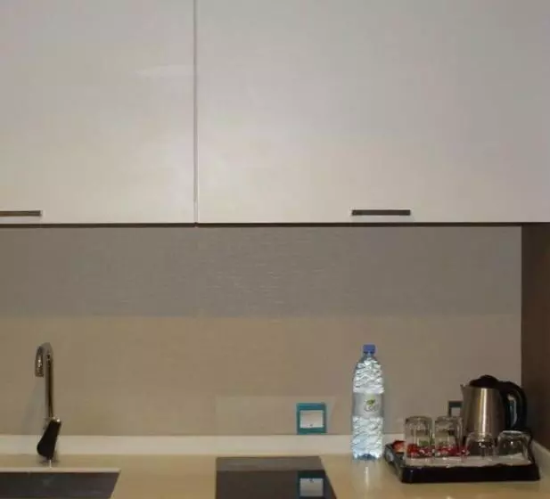هتل قولدن سكوير طريق الرياض Golden Square Riyadh Road