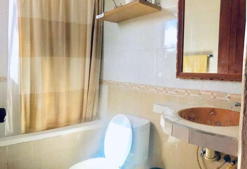 Kaya Hostal Apartments   Hostel