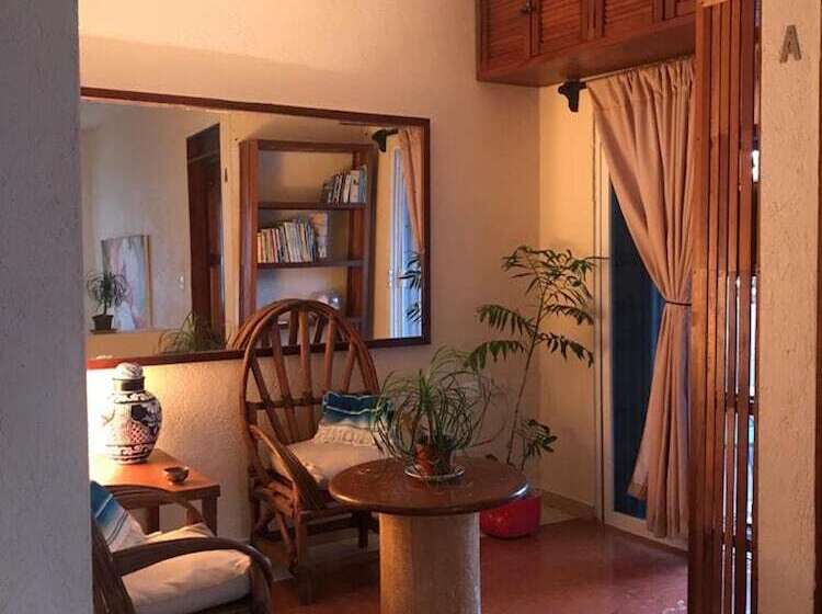 Kaya Hostal Apartments   Hostel