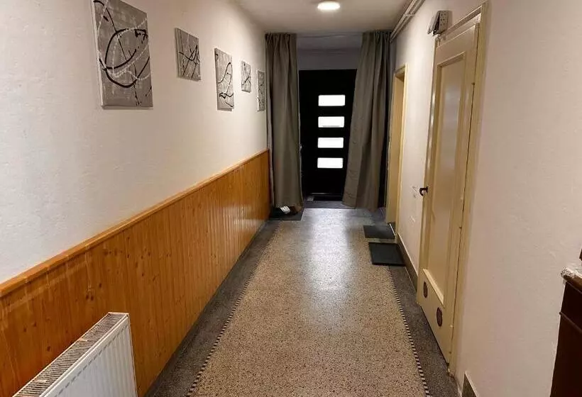 Majatalo Penzion Roko