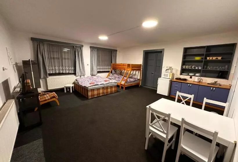 Majatalo Penzion Roko