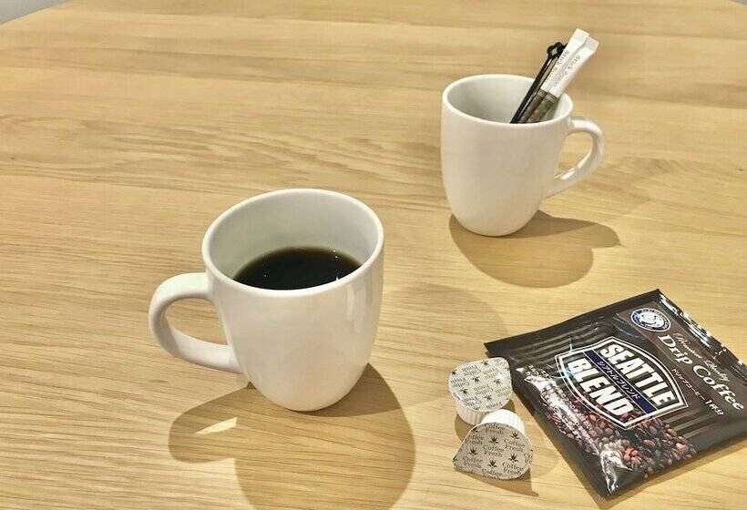 Tokyo Sakurako Hatchobori