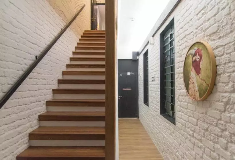 ホテル Kooning   Hostel