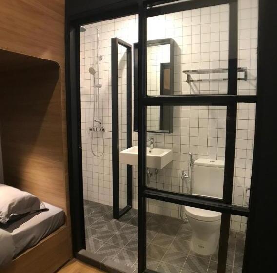 בית מלון כפרי Kooning Hostel