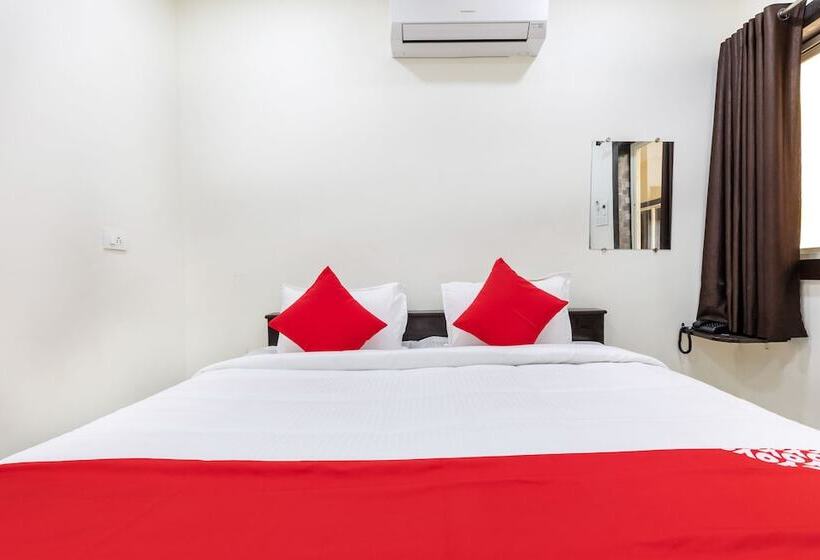 Отель Lake City Pride  By Oyo Rooms