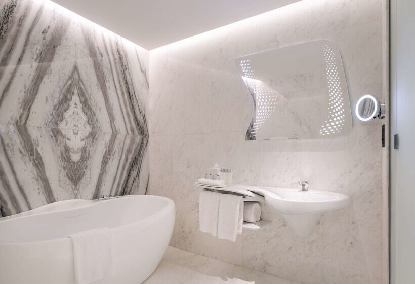 酒店 Me Dubai by Melia