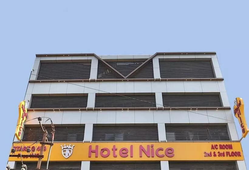 ホテル Nice Railway Station