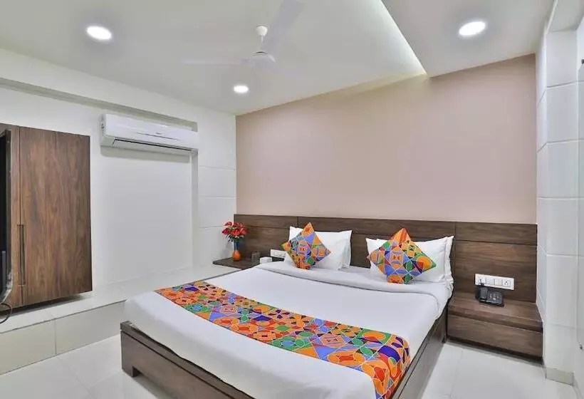 ホテル Nice Railway Station