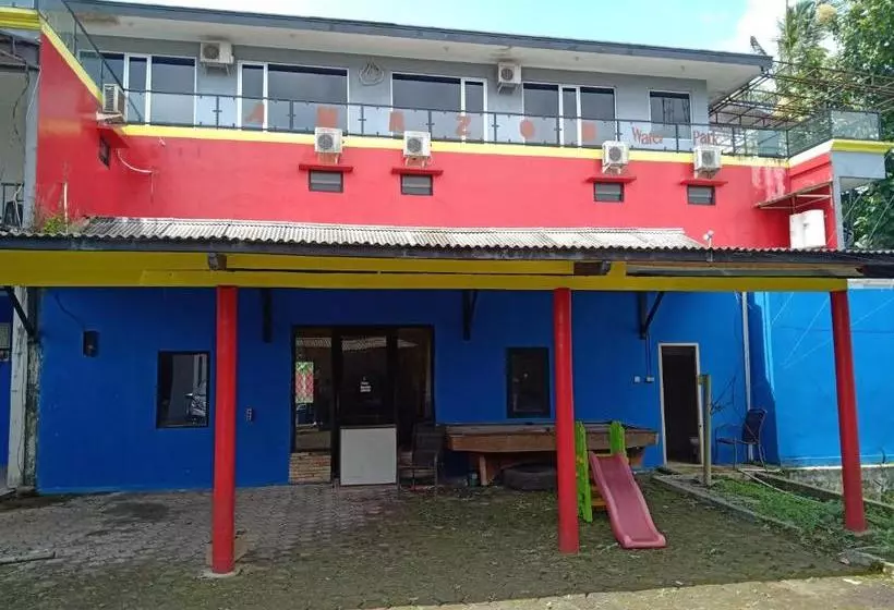 هتل Oyo 3302 Amazon Waterpark Syariah