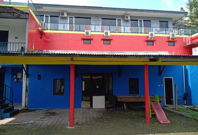 Otel Oyo 3302 Amazon Waterpark Syariah