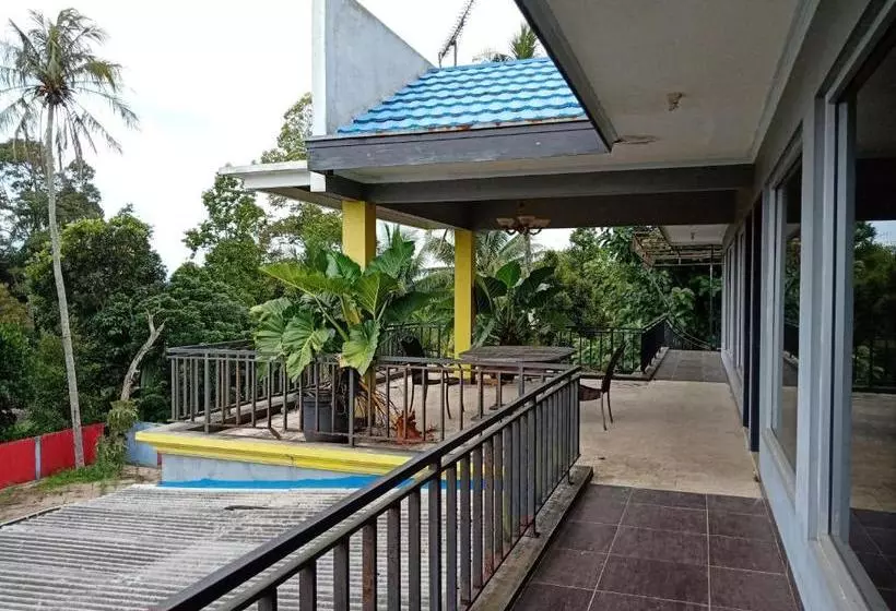 هتل Oyo 3302 Amazon Waterpark Syariah