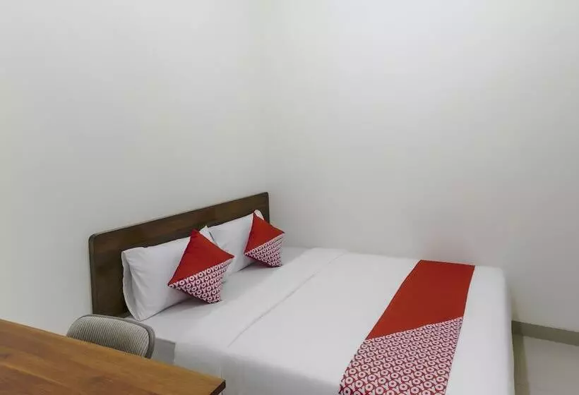 ホテル Oyo 3314 Syariah House