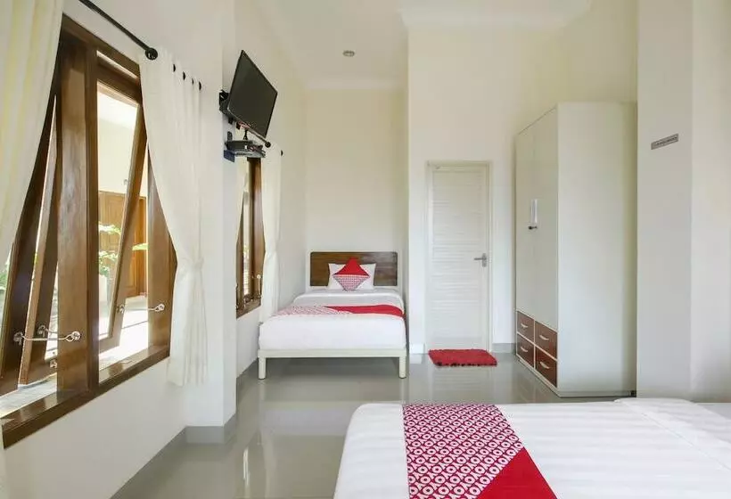 ホテル Oyo 3314 Syariah House