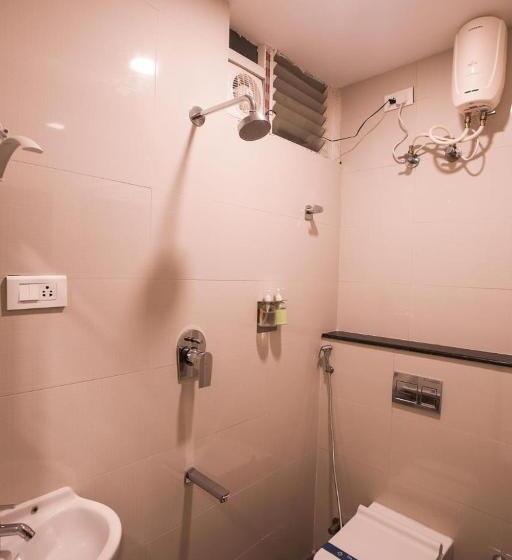 בית מלון כפרי Sma Grand Inn, Triplicane