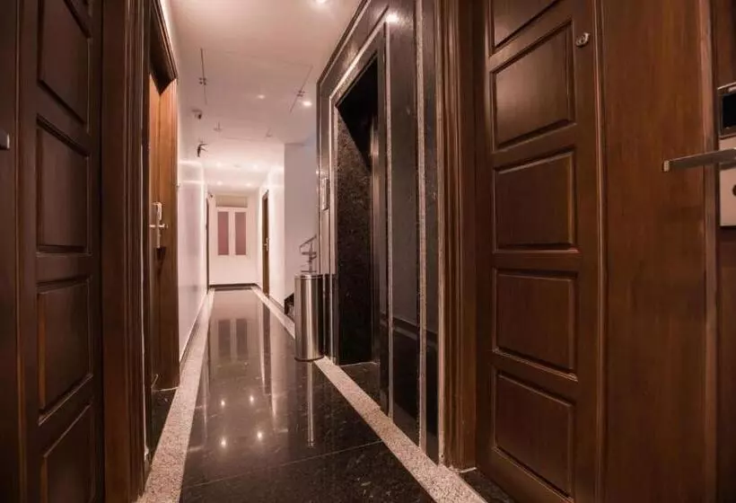 هتل Sma Grand Inn, Triplicane