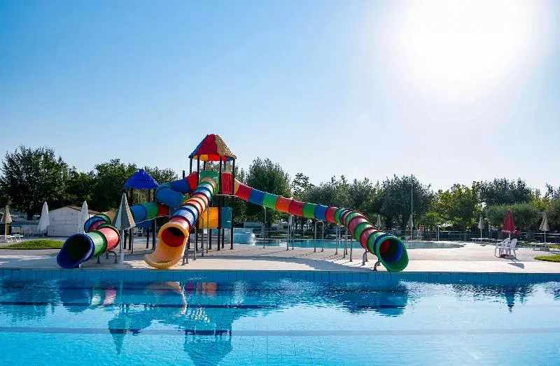 هتل Club Del Sole Stork Family Camping Village