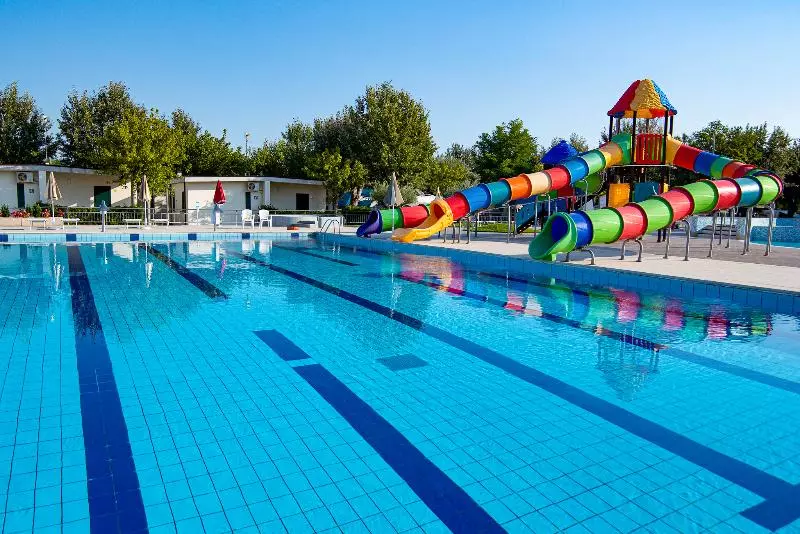 هتل Club Del Sole Stork Family Camping Village