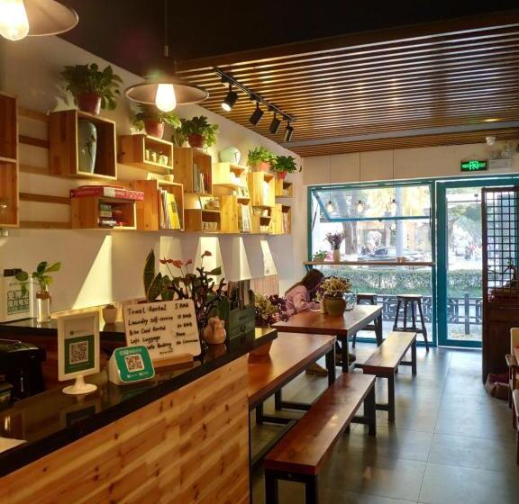 בית מלון כפרי Suzhou Blue Gate Youth Hostel