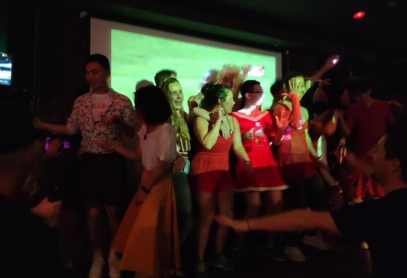 בית מלון כפרי Suzhou Blue Gate Youth Hostel