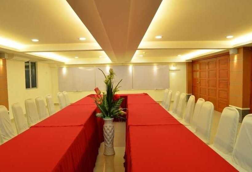 فندق Yew Boutique