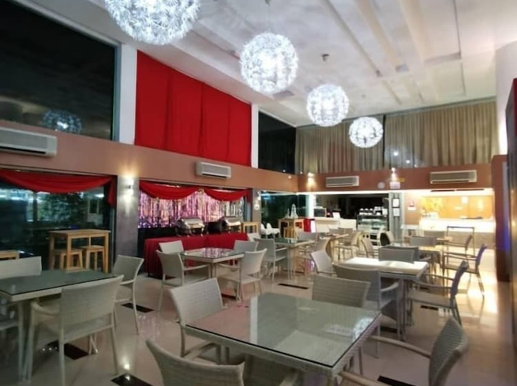 فندق Yew Boutique