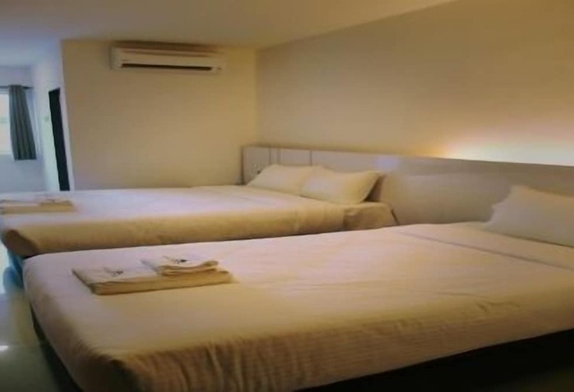 فندق Yew Boutique