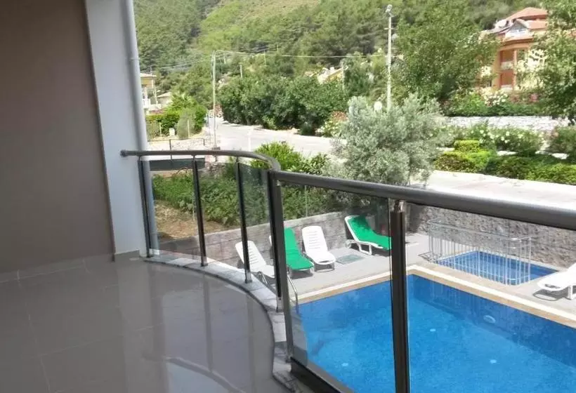 Kleopatra Apartment