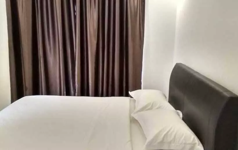Woodz Highlands Apartment