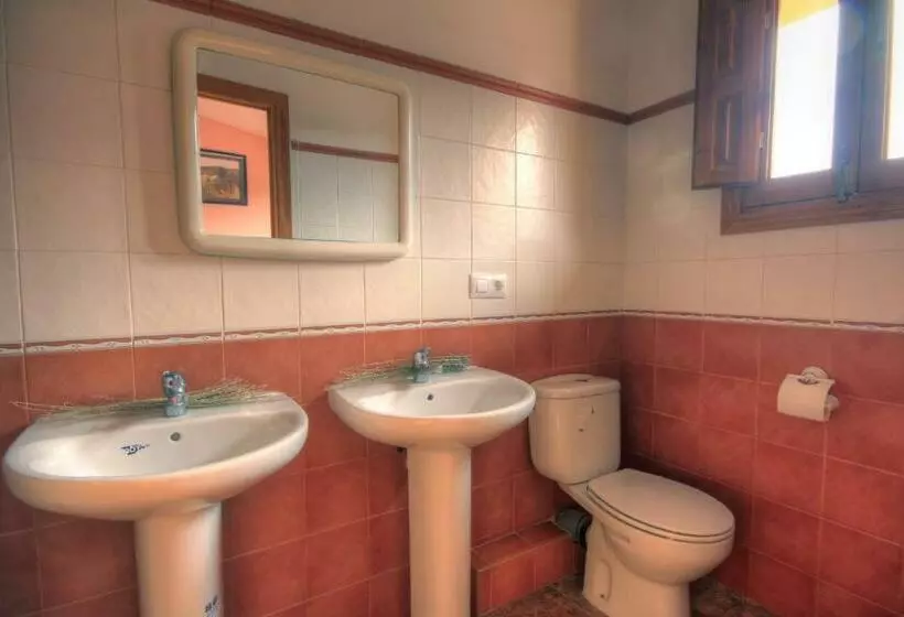 Albergue Barranc De La Serra