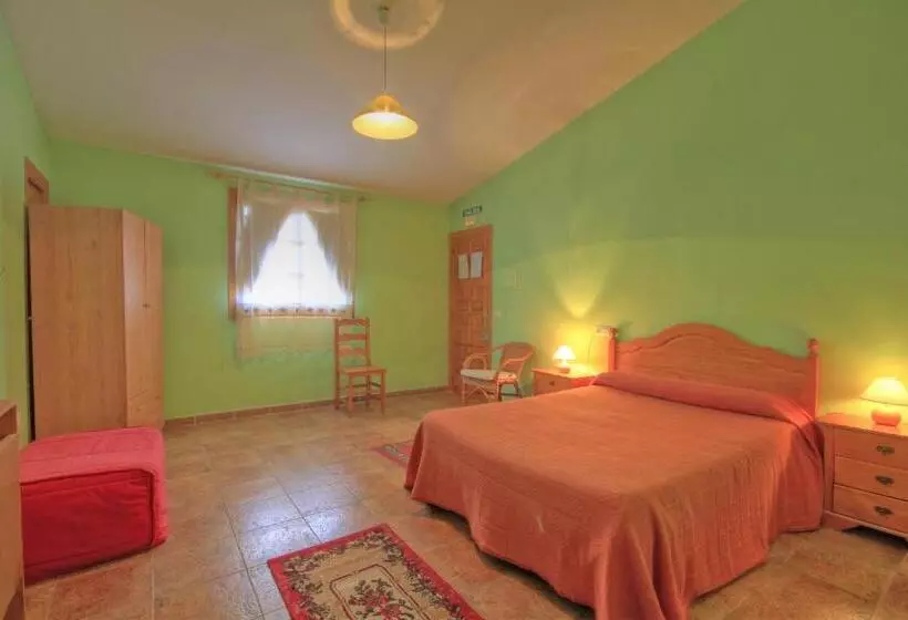 Albergue Barranc De La Serra