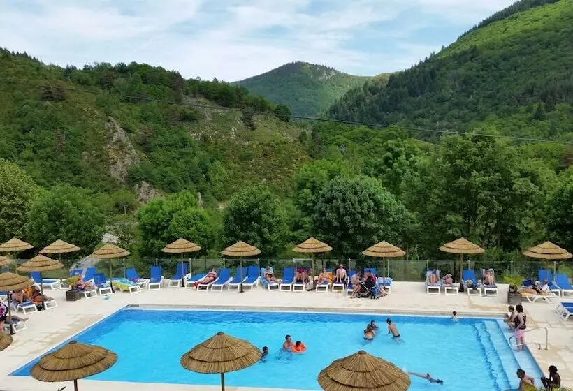 Hotelli Camping L Ardechois