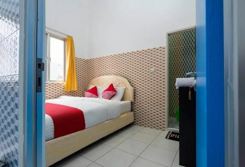 ホテル Oyo 3284 Pademangan 3 Residence