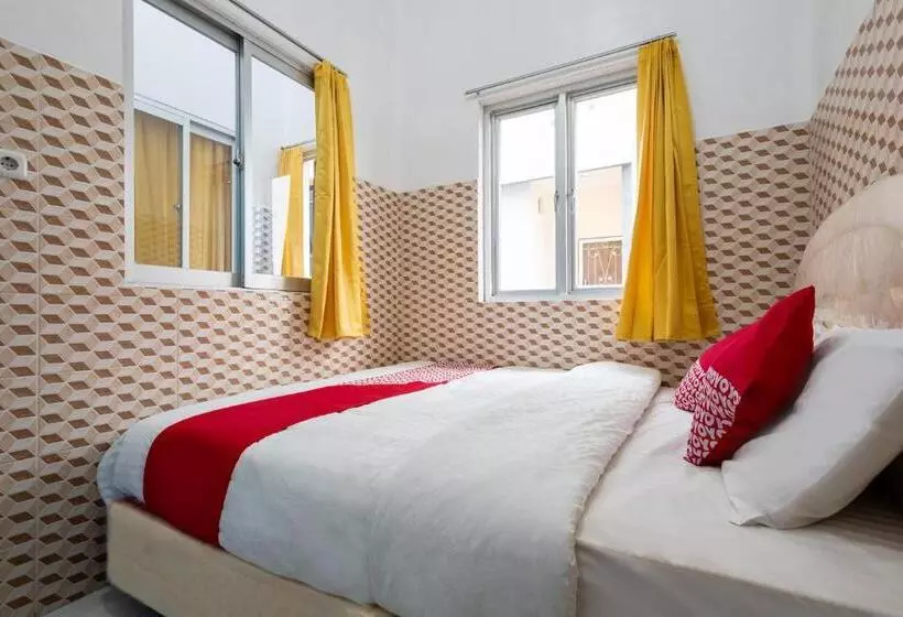 ホテル Oyo 3284 Pademangan 3 Residence