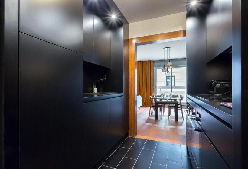 Stella   2 Chambres Balcon  Place De La République