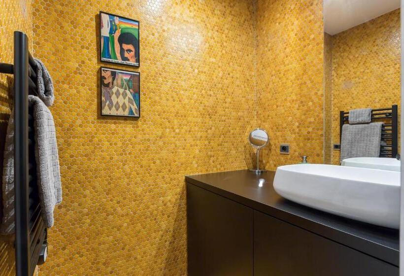 Stella   2 Chambres Balcon  Place De La République