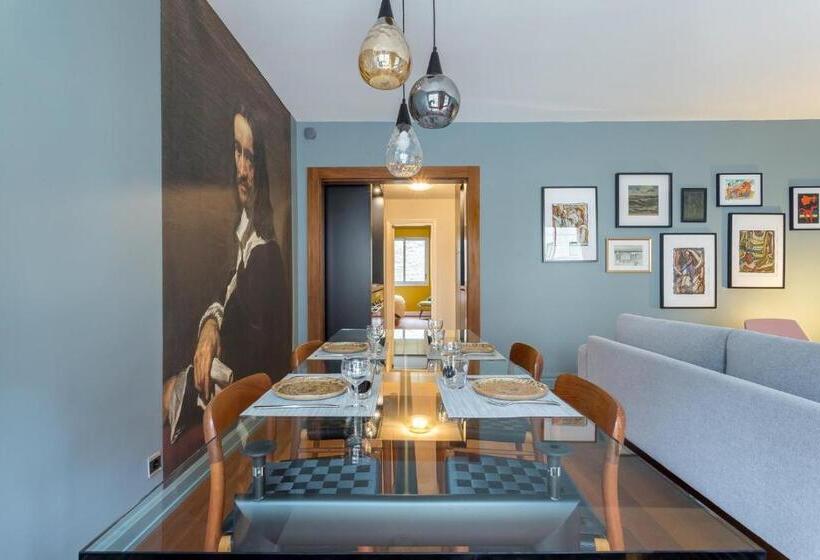 Stella   2 Chambres Balcon  Place De La République